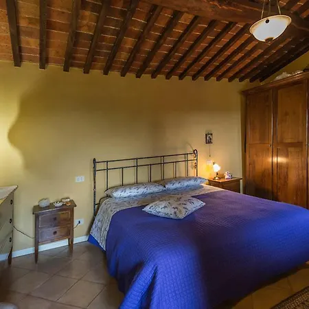 Villa Elena Lucignano